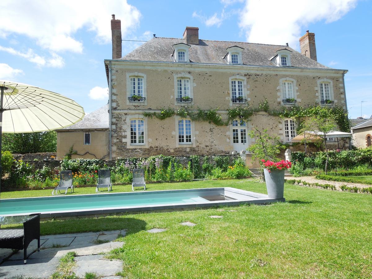 Le Presbytere Du Vigneau Menil Ngoại thất bức ảnh